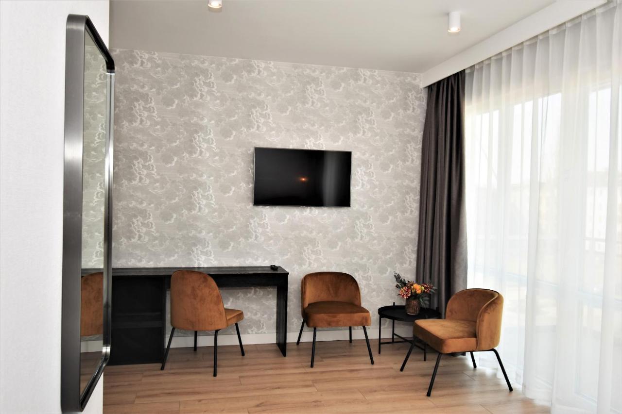 Patio Riverfront Aparthotel Gdańsk Exterior foto